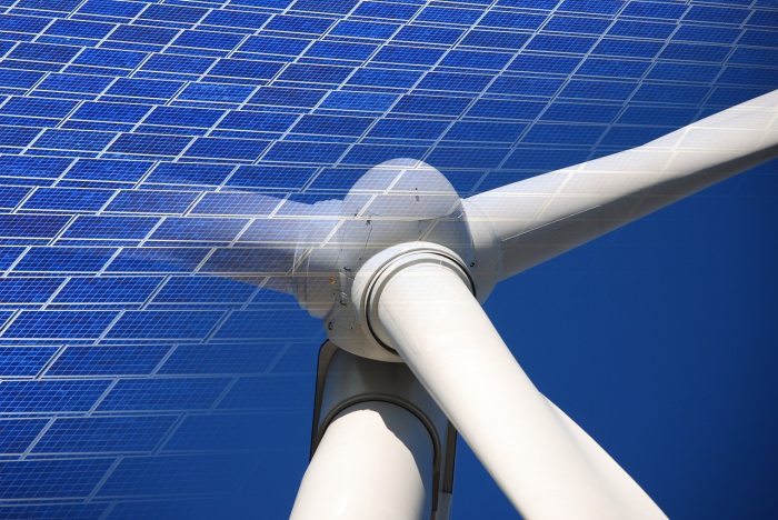 Wind farm to incorporate solar panels