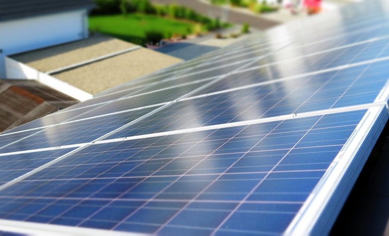 Compulsor solar panels in Moreland
