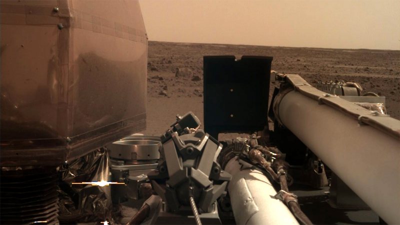 InSight selfie