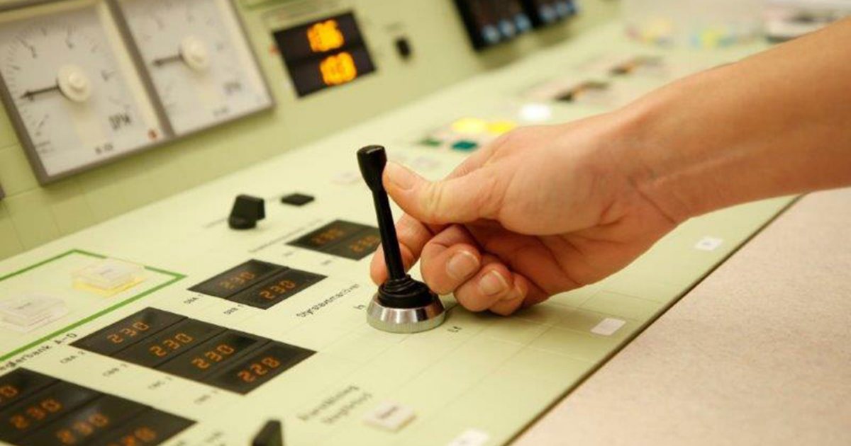 Nuclear reactor shutdowns in Sweden and Germany