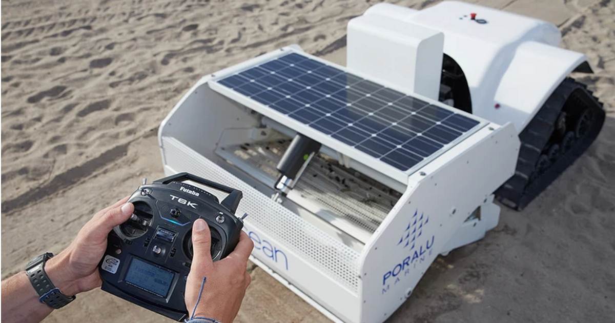 Bebot - solar powered sand sifter