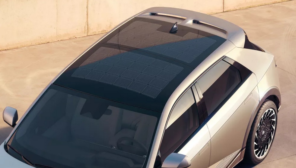 Hyundai Ioniq 5 with solar roof