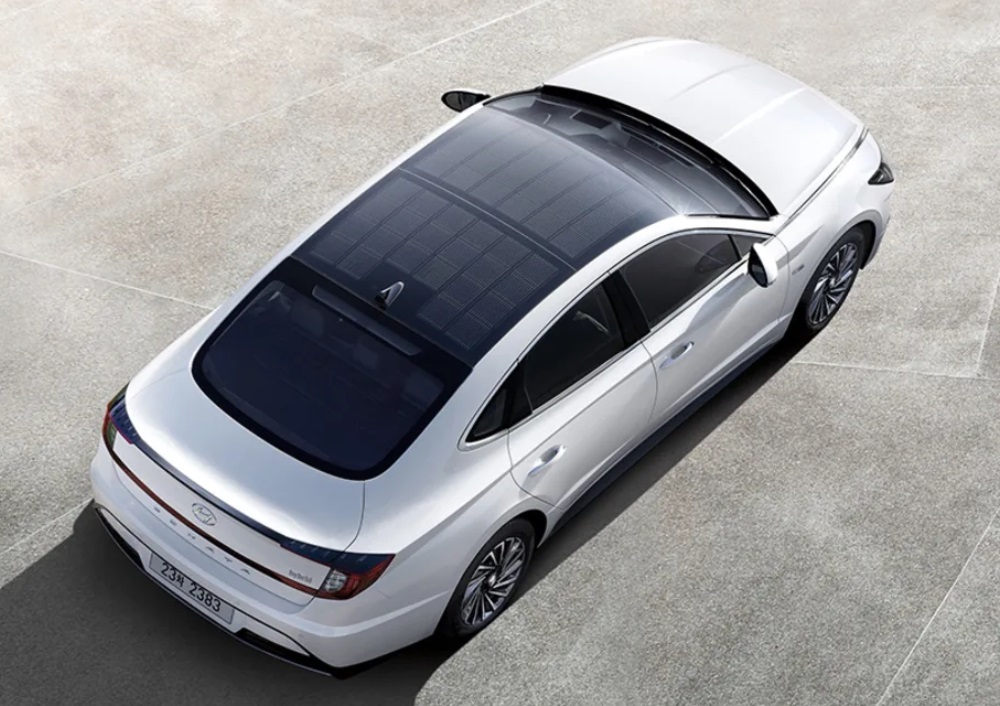 2020 Hyundai Sonata hybrid with solar roof