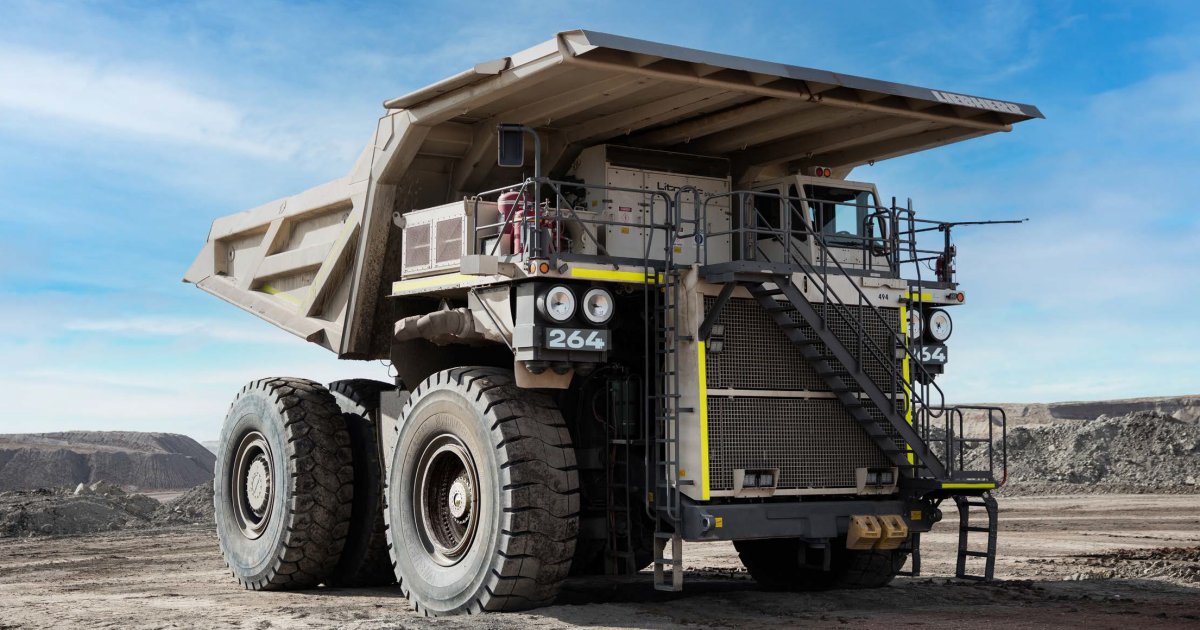 Battery electric T 264 mine haul truck