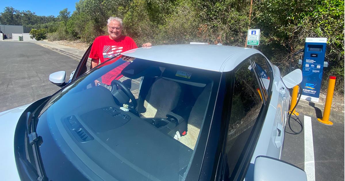 Solar powered EV charging at Slim Dusty Centre