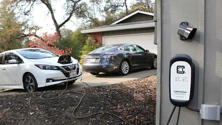 ClipperCreek dual port EV charger