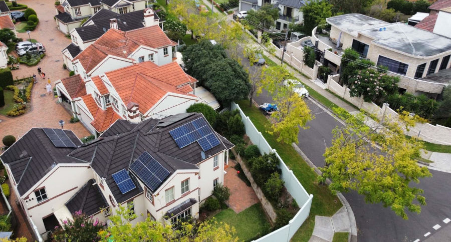 Difficult 2 storey rooftop solar installation