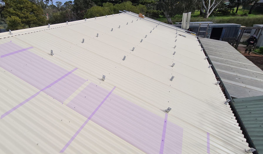 a roof with extra purlins marked