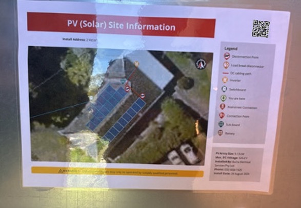 PV Site Information label with QR code