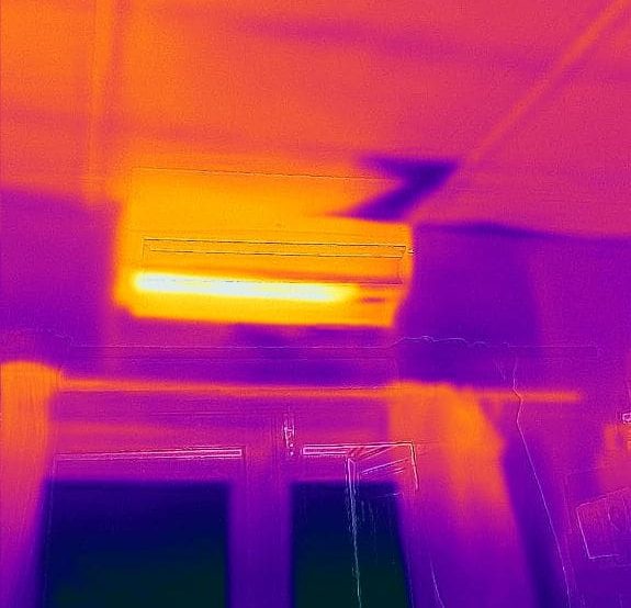 Thermal image of an air conditioner