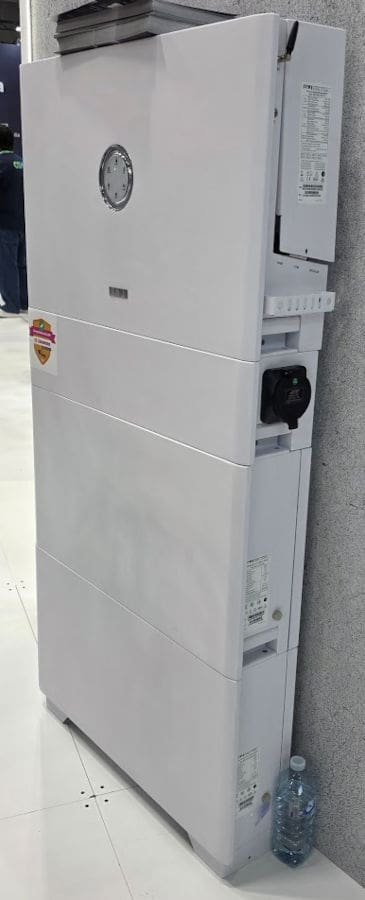 SAJ all in one solar battery with AC car charger module