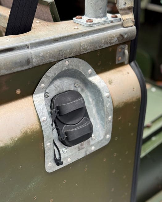 electric landrover fuel filler