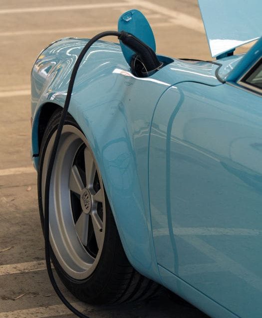 Plug in Porsche 911