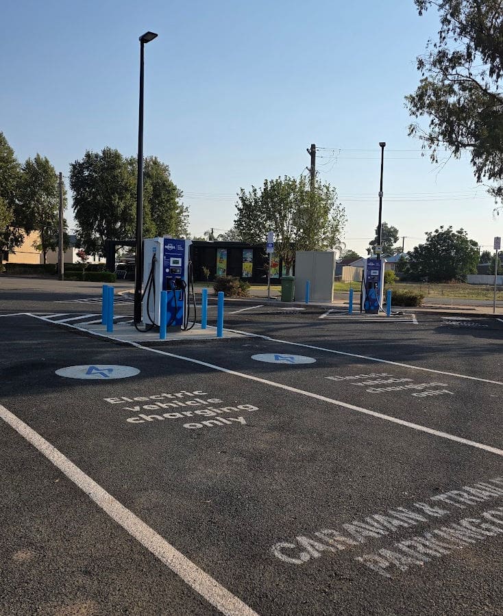 west wyalong EV charger