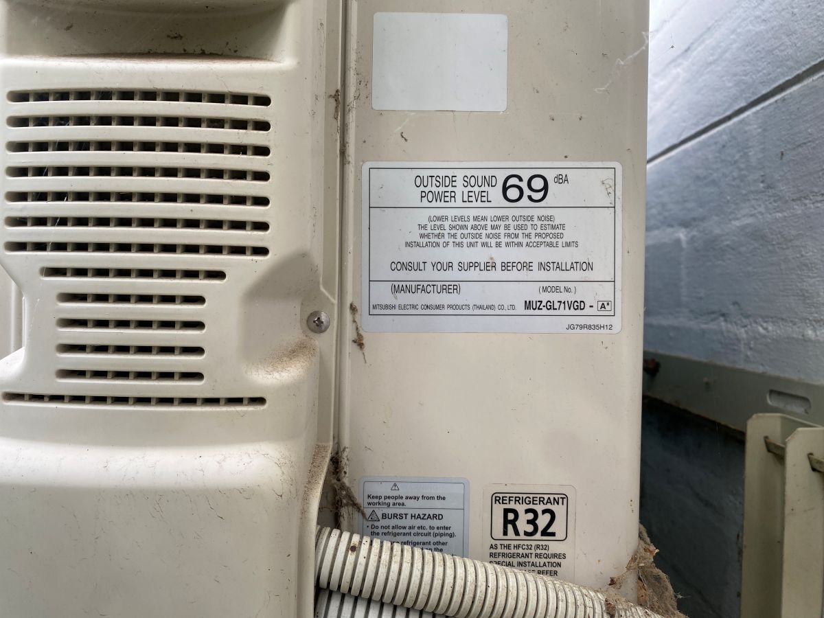 The sound level of an aircon