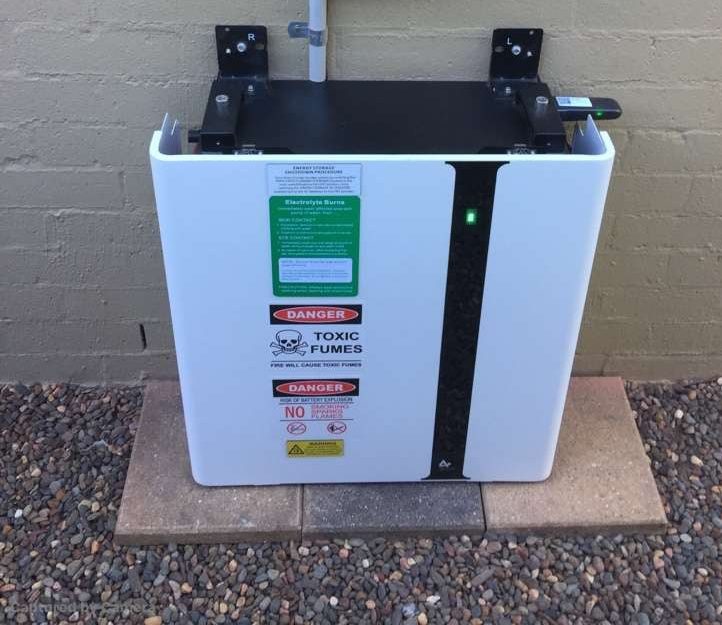 A battery installed by Shinehub