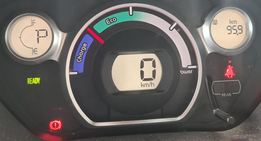 iMiev dashboard