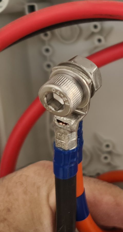 cables connections