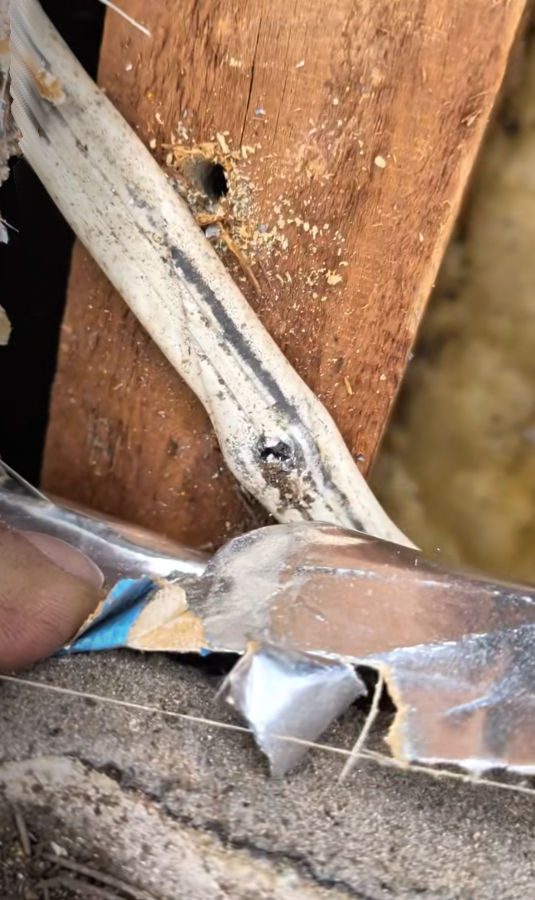 tile bracket for solar panels