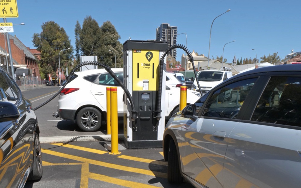 A public RAA DC Fast charger